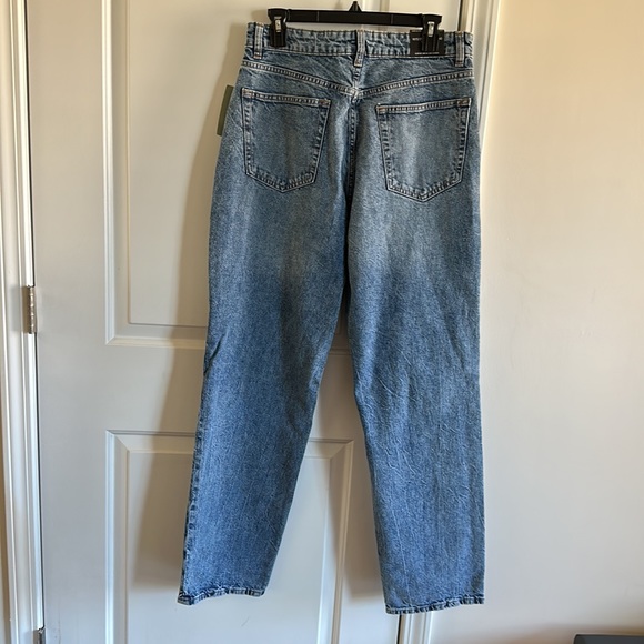 H&M 90’s Straight High Waist Jeans - Picture 4 of 9